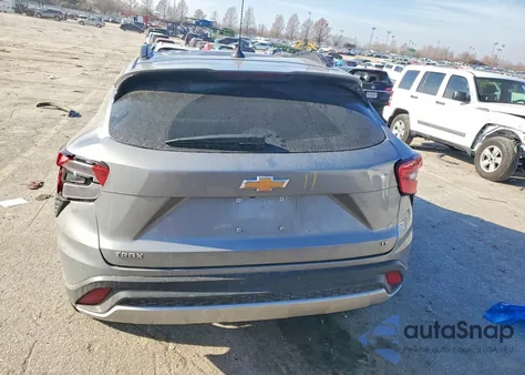 2025 Chevrolet Trax 1Lt z USA, uszkodzony, nr VIN KL77LHEPXSC151792